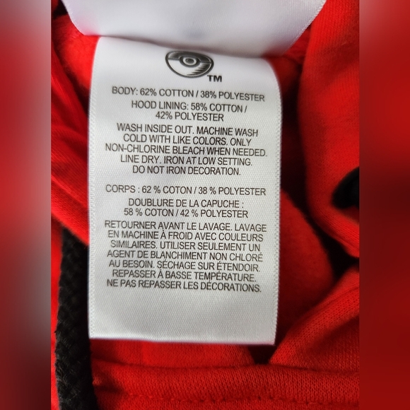 Pokemon Red Pullover Hoodie Adult Size Medium NWOT - Picture 6 of 6